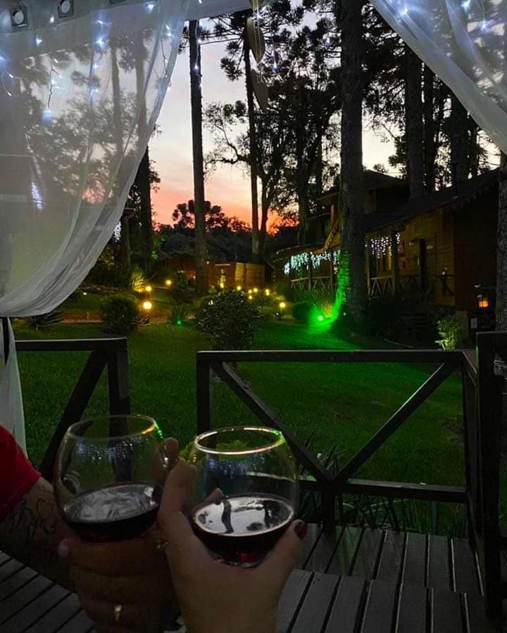 Chale Tematico Em Pipa De Vinho - Parada Da Pipa Chales กาเนรา ภายนอก รูปภาพ