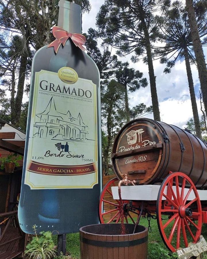 Chale Tematico Em Pipa De Vinho - Parada Da Pipa Chales กาเนรา ภายนอก รูปภาพ